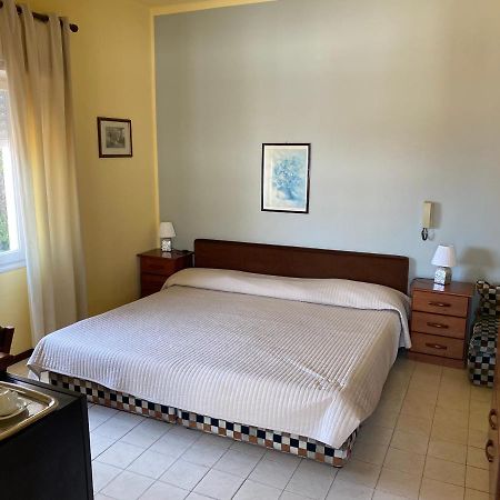 דיאנו מרינה Hotel Nettuno מראה חיצוני תמונה