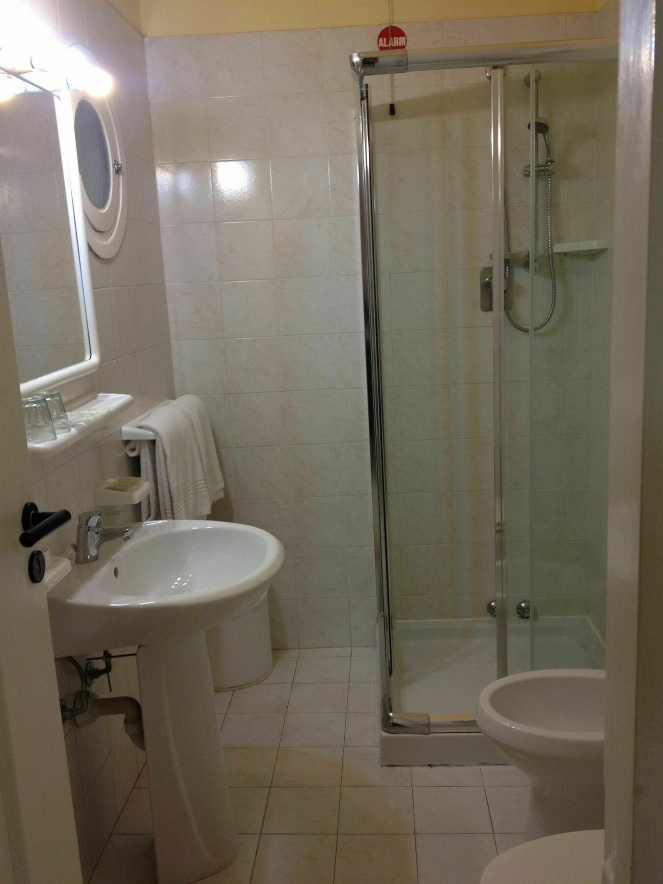 דיאנו מרינה Hotel Nettuno מראה חיצוני תמונה