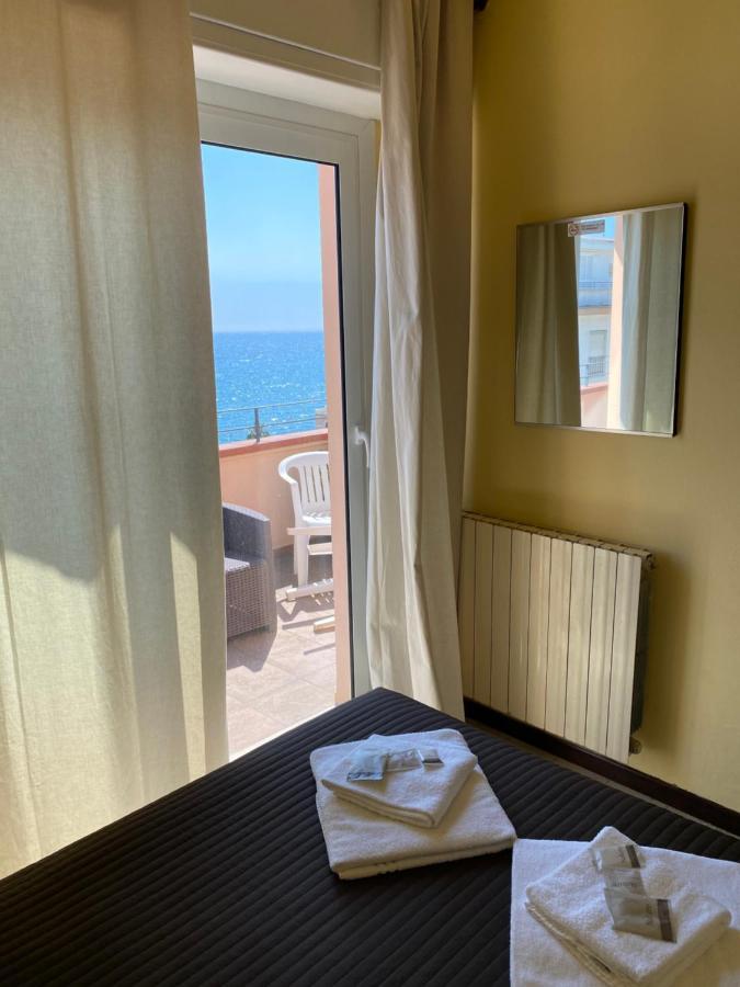 דיאנו מרינה Hotel Nettuno מראה חיצוני תמונה